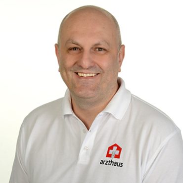 Dr. med. (BG) I. Dichovski